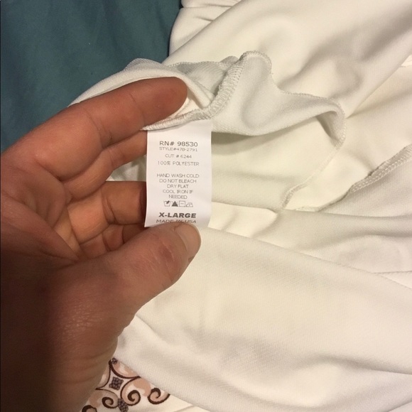 Tank top - Picture 2 of 3